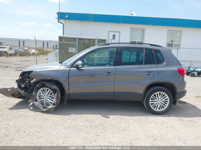 12621171 :رقم المزاد ، WVGJV7AX4FW576055 vin ، 2015 Volkswagen Tiguan S/se/sel/r-line مزاد بيع