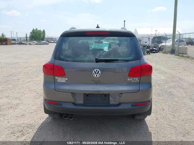 12621171 :رقم المزاد ، WVGJV7AX4FW576055 vin ، 2015 Volkswagen Tiguan S/se/sel/r-line مزاد بيع