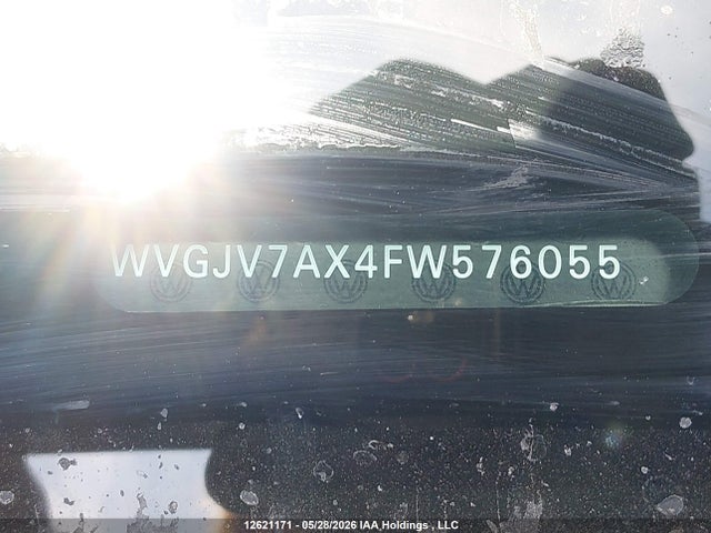 12621171 :رقم المزاد ، WVGJV7AX4FW576055 vin ، 2015 Volkswagen Tiguan S/se/sel/r-line مزاد بيع