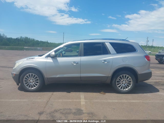 12621186 :رقم المزاد ، 5GAER23718J192682 vin ، 2008 Buick Enclave Cxl مزاد بيع