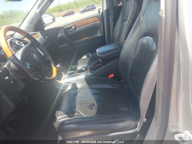 12621186 :رقم المزاد ، 5GAER23718J192682 vin ، 2008 Buick Enclave Cxl مزاد بيع
