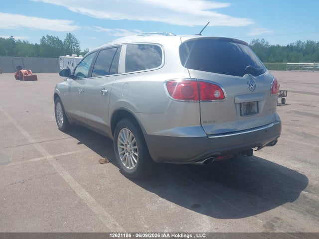 12621186 :رقم المزاد ، 5GAER23718J192682 vin ، 2008 Buick Enclave Cxl مزاد بيع