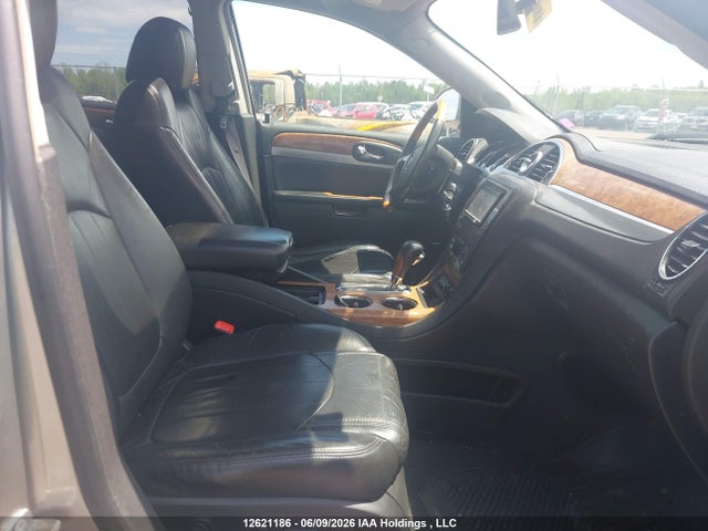 12621186 :رقم المزاد ، 5GAER23718J192682 vin ، 2008 Buick Enclave Cxl مزاد بيع