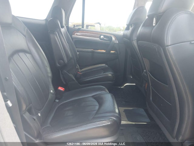 12621186 :رقم المزاد ، 5GAER23718J192682 vin ، 2008 Buick Enclave Cxl مزاد بيع