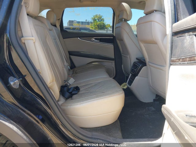Продаж на аукціоні авто 2017 Lincoln Mkx Reserve, vin: 2LMPJ8LR6HBL21328, номер лоту: 12621206