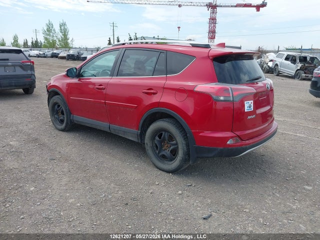 Продажа на аукционе авто 2017 Toyota Rav4 Xle, vin: 2T3RFREV8HW630046, номер лота: 12621207