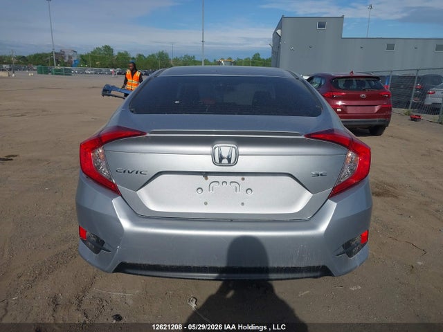 Honda Civic Lx 2018 2HGFC2F62JH038871 Image 16