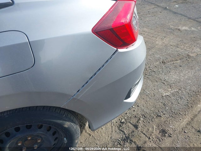 Honda Civic Lx 2018 2HGFC2F62JH038871 Image 21