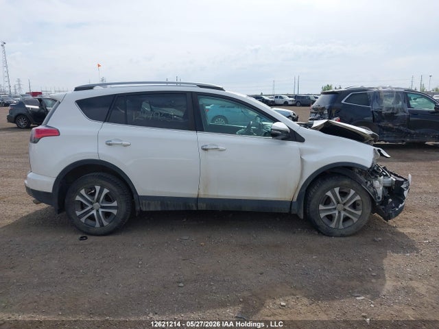 Продаж на аукціоні авто 2017 Toyota Rav4 Le, vin: 2T3BFREV7HW621694, номер лоту: 12621214