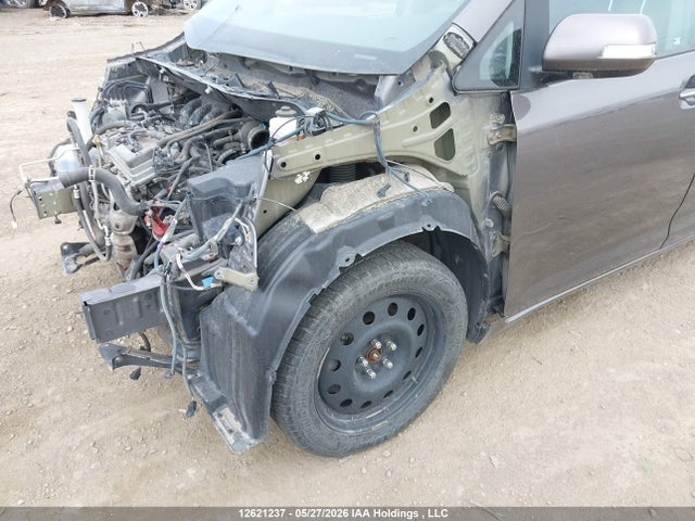 Продажа на аукционе авто 2013 Toyota Sienna Xle 7 Passenger, vin: 5TDDK3DC5DS065561, номер лота: 12621237