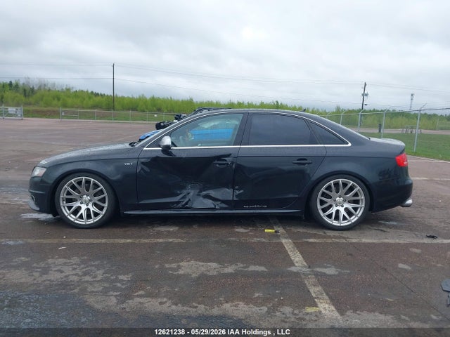 12621238 :رقم المزاد ، WAUDGCFL8CA115666 vin ، 2012 Audi S4 3.0 مزاد بيع