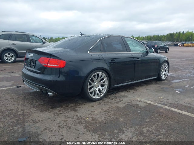 12621238 :رقم المزاد ، WAUDGCFL8CA115666 vin ، 2012 Audi S4 3.0 مزاد بيع
