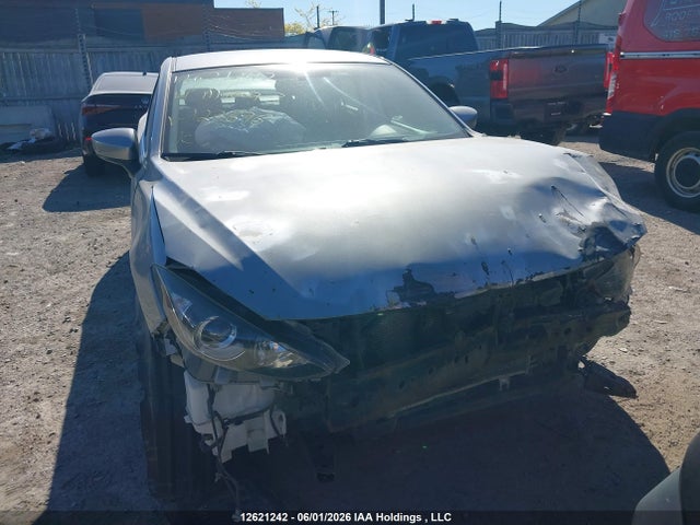 3MZBM1V74EM123696 Mazda 3 TOURING