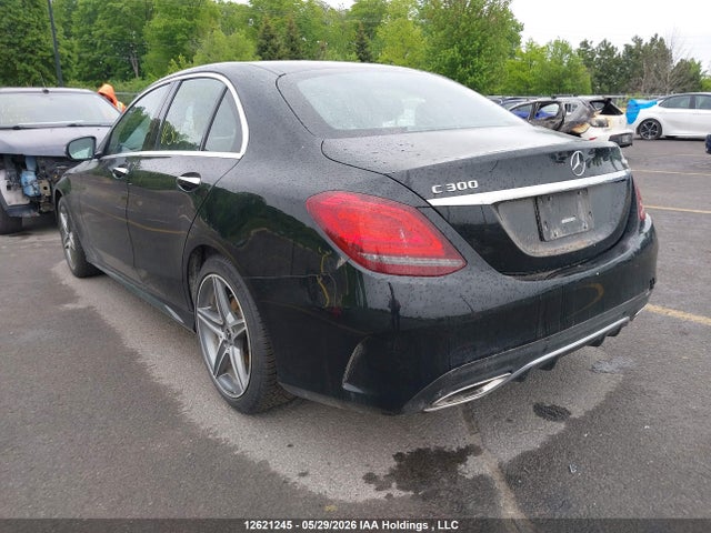 12621245 :رقم المزاد ، 55SWF8EB1KU305589 vin ، 2019 Mercedes-benz C 300 4matic مزاد بيع