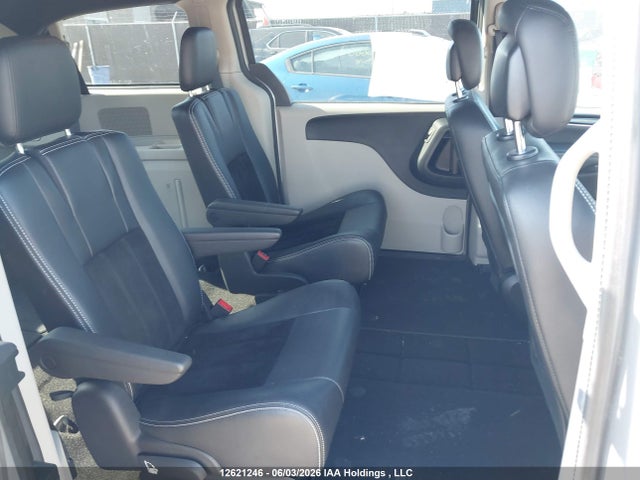 2015 Dodge Grand Caravan Se/sxt მანქანა იყიდება აუქციონზე, vin: 2C4RDGBG0FR691964, აუქციონის ნომერი: 12621246