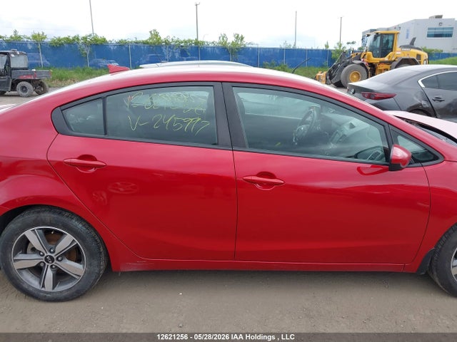 12621256 :رقم المزاد ، 3KPFL4A7XJE245997 vin ، 2018 Kia Forte Lx/s مزاد بيع