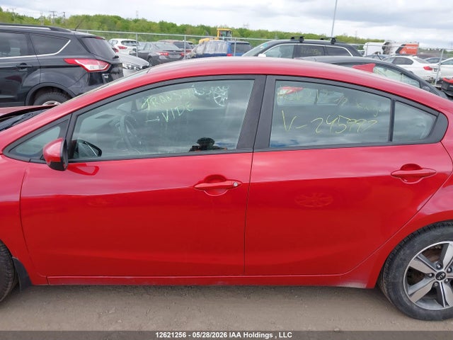 12621256 :رقم المزاد ، 3KPFL4A7XJE245997 vin ، 2018 Kia Forte Lx/s مزاد بيع
