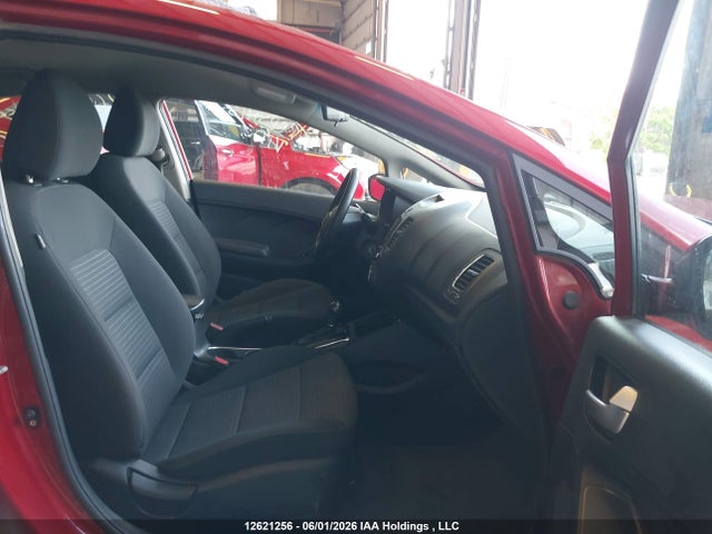12621256 :رقم المزاد ، 3KPFL4A7XJE245997 vin ، 2018 Kia Forte Lx/s مزاد بيع