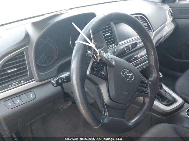 12621259 :رقم المزاد ، KMHD84LF2HU401373 vin ، 2017 Hyundai Elantra Gl مزاد بيع