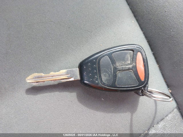 12605025 :رقم المزاد ، 1J4HR48N95C598296 vin ، 2005 Jeep Grand Cherokee Laredo مزاد بيع