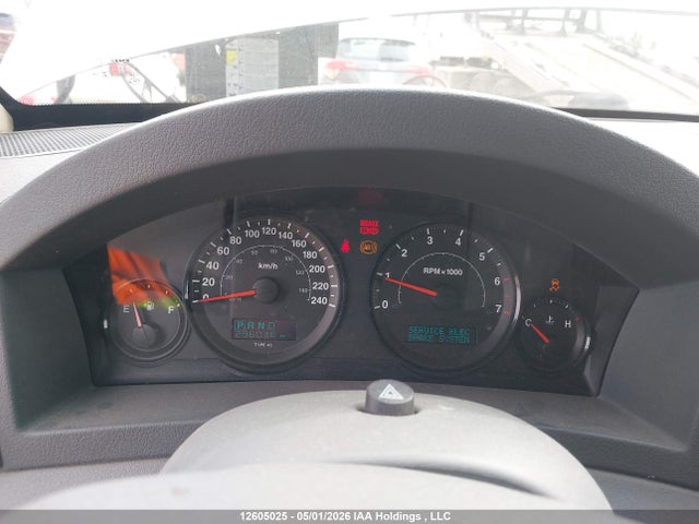 12605025 :رقم المزاد ، 1J4HR48N95C598296 vin ، 2005 Jeep Grand Cherokee Laredo مزاد بيع