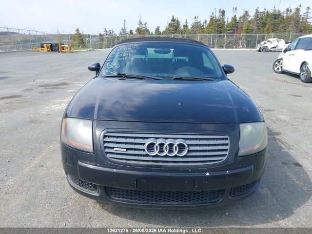 12621275 :رقم المزاد ، TRUUT28N311005893 vin ، 2001 Audi Quattro مزاد بيع