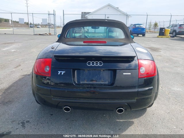 12621275 :رقم المزاد ، TRUUT28N311005893 vin ، 2001 Audi Quattro مزاد بيع