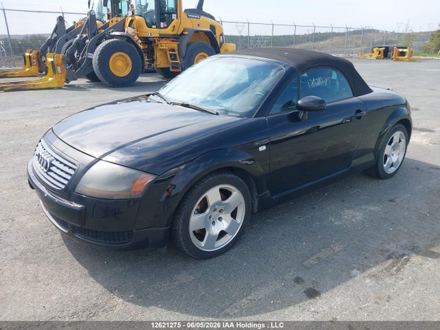 12621275 :رقم المزاد ، TRUUT28N311005893 vin ، 2001 Audi Quattro مزاد بيع