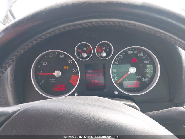 12621275 :رقم المزاد ، TRUUT28N311005893 vin ، 2001 Audi Quattro مزاد بيع