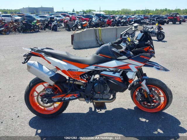 12621282 :رقم المزاد ، VBKTS6401RM879517 vin ، 2024 Ktm 890 Adventure مزاد بيع