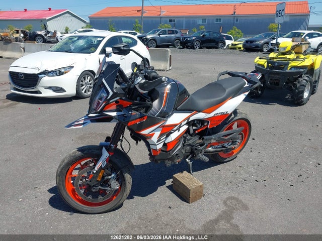 12621282 :رقم المزاد ، VBKTS6401RM879517 vin ، 2024 Ktm 890 Adventure مزاد بيع