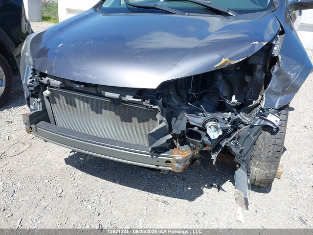 2015 Honda Cr-v Se მანქანა იყიდება აუქციონზე, vin: 2HKRM4H41FH121528, აუქციონის ნომერი: 12621284