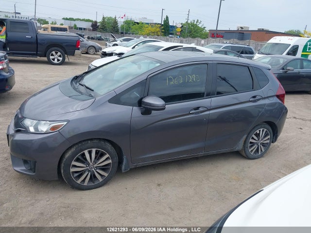 Продажа на аукционе авто 2015 Honda Fit Ex/ex-l Navi, vin: 3HGGK5H84FM102991, номер лота: 12621293