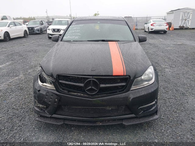 12621294 :رقم المزاد ، WDDGF8AB0EG256932 vin ، 2014 Mercedes-benz C-class مزاد بيع
