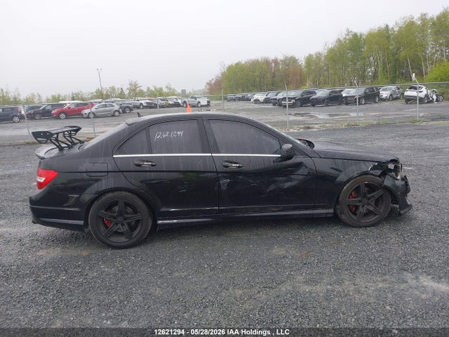 12621294 :رقم المزاد ، WDDGF8AB0EG256932 vin ، 2014 Mercedes-benz C-class مزاد بيع
