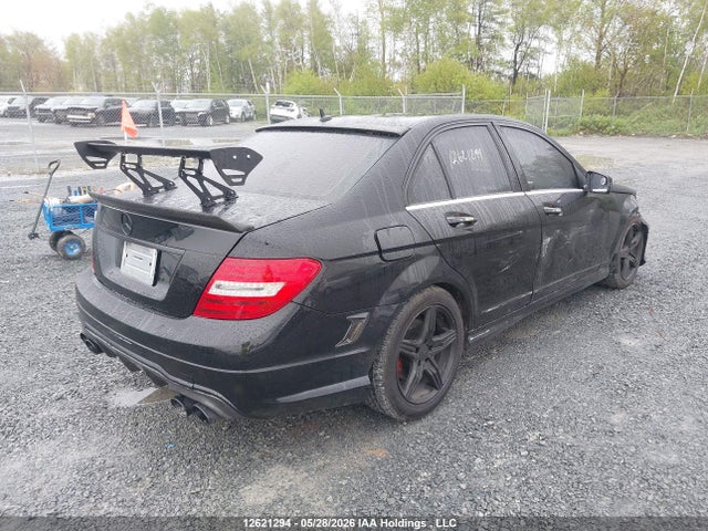 12621294 :رقم المزاد ، WDDGF8AB0EG256932 vin ، 2014 Mercedes-benz C-class مزاد بيع