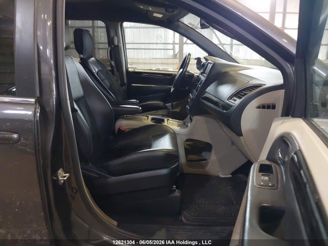 2C4RDGBG6JR175780 Dodge Grand Caravan Se