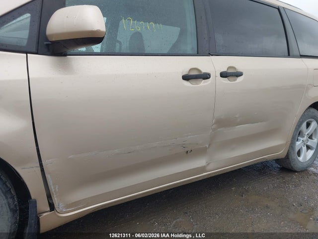 2012 Toyota Sienna მანქანა იყიდება აუქციონზე, vin: 5TDZK3DC8CS221838, აუქციონის ნომერი: 12621311