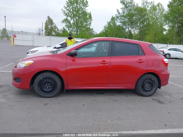 2014 Toyota Matrix Wagon მანქანა იყიდება აუქციონზე, vin: 2T1KU4EE9EC136147, აუქციონის ნომერი: 12621321