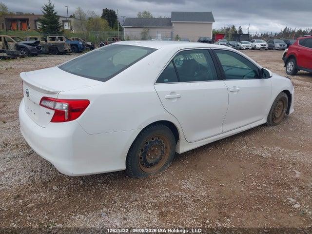 2013 Toyota Camry Se მანქანა იყიდება აუქციონზე, vin: 4T1BF1FKXDU243038, აუქციონის ნომერი: 12621332