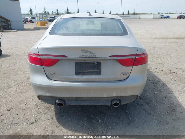 SAJBJ4BV9GCY23140 Jaguar XF PREMIUM