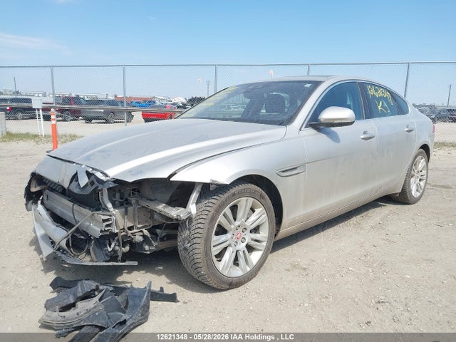 SAJBJ4BV9GCY23140 Jaguar XF PREMIUM