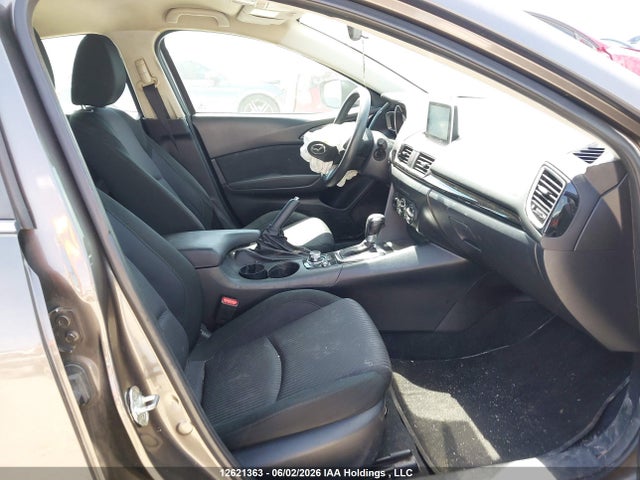 3MZBM1L76FM191261 Mazda Mazda3 Gs