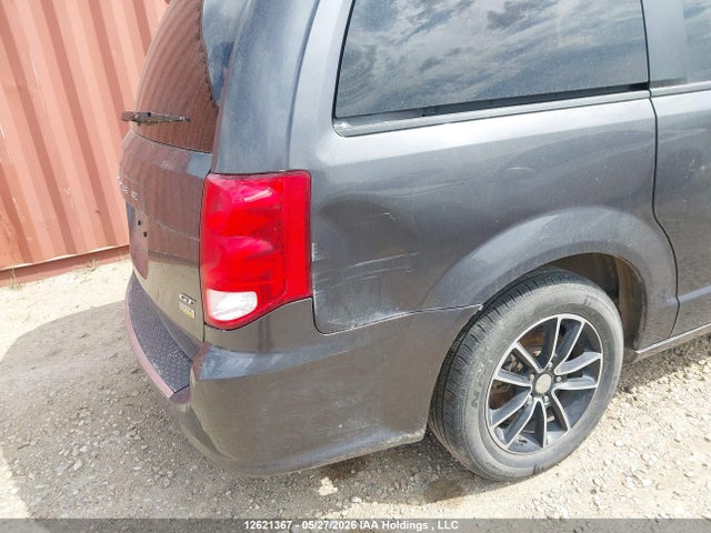 Auction sale of the 2017 Dodge Grand Caravan Gt, vin: 2C4RDGEG1HR883506, lot number: 12621367