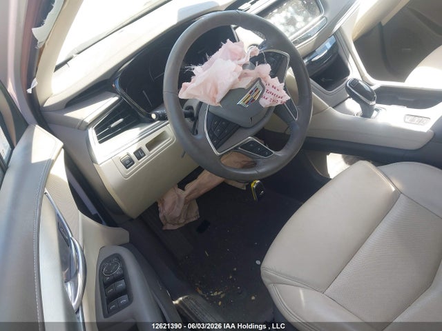 1GYKNDRS3JZ109274 Cadillac XT5 LUXURY