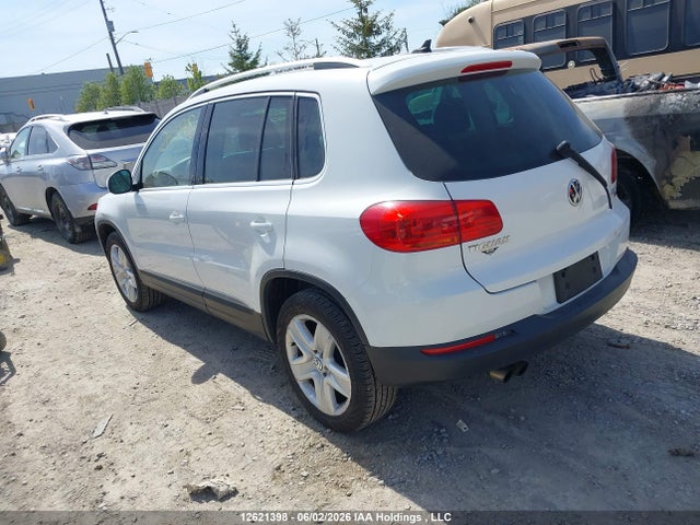Продажа на аукционе авто 2016 Volkswagen Tiguan Comfortline/highline/special Edition, vin: WVGJV7AX8GK000025, номер лота: 12621398