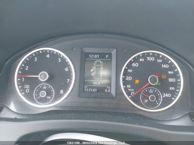 Продажа на аукционе авто 2016 Volkswagen Tiguan Comfortline/highline/special Edition, vin: WVGJV7AX8GK000025, номер лота: 12621398