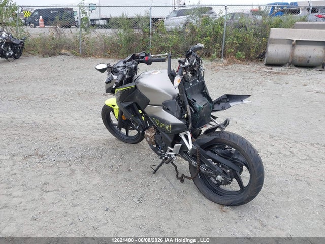12621400 :رقم المزاد ، MLHNC5262H5300050 vin ، 2017 Honda Cb300 Fa مزاد بيع