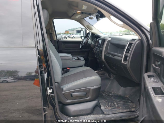 3C6RR7KT5KG643821 RAM 1500 Classic Tradesman