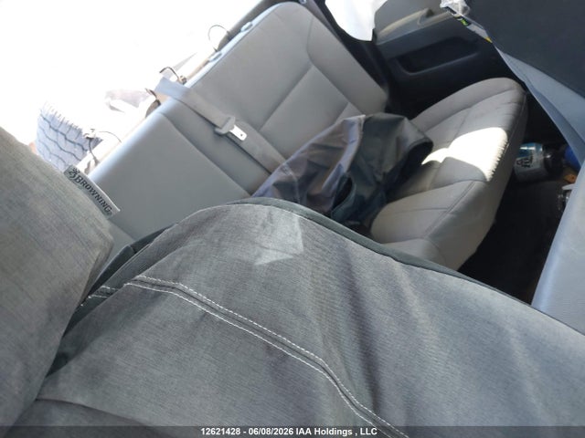 Chevrolet Silverado K1500 2015 1GCVKPEC2FZ439832 Image 8